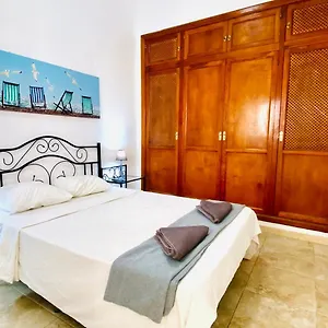 Piso En El Centro Del Apartamento